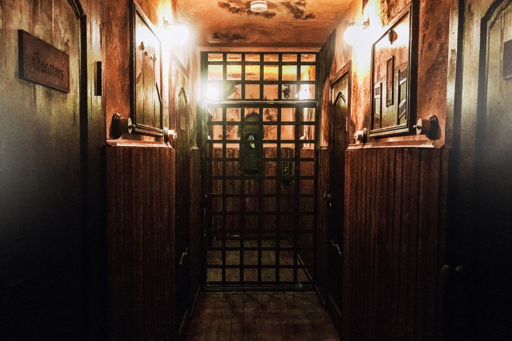 Das verlassene Waisenhaus – Escape Room Leipzig mit gruseliger Atmosphäre